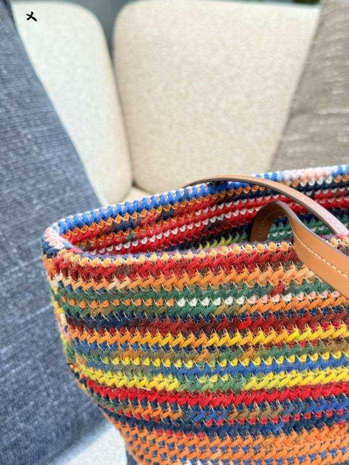 Woven bag ,5A ,size 32x40cm,no box,  B80-227