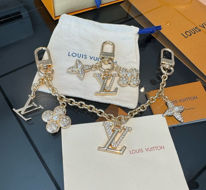 Keychain jewelry ,with box,  J25-382-383
