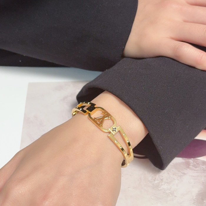 Bracelets jewelry ,with box,  J25-344-345