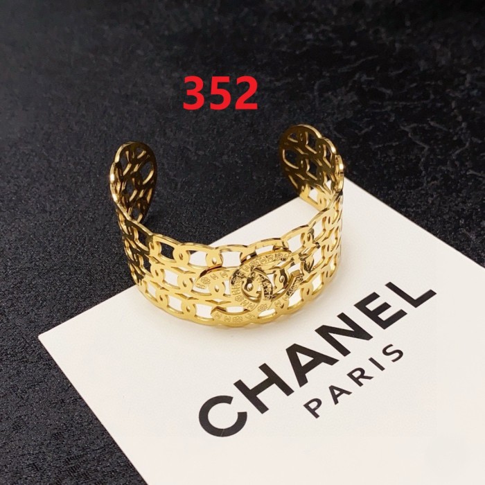Bracelets jewelry ,with box,  J25-352