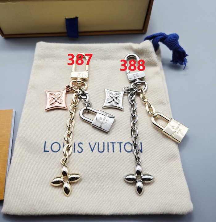 Keychain jewelry ,with box,  J25-387-388