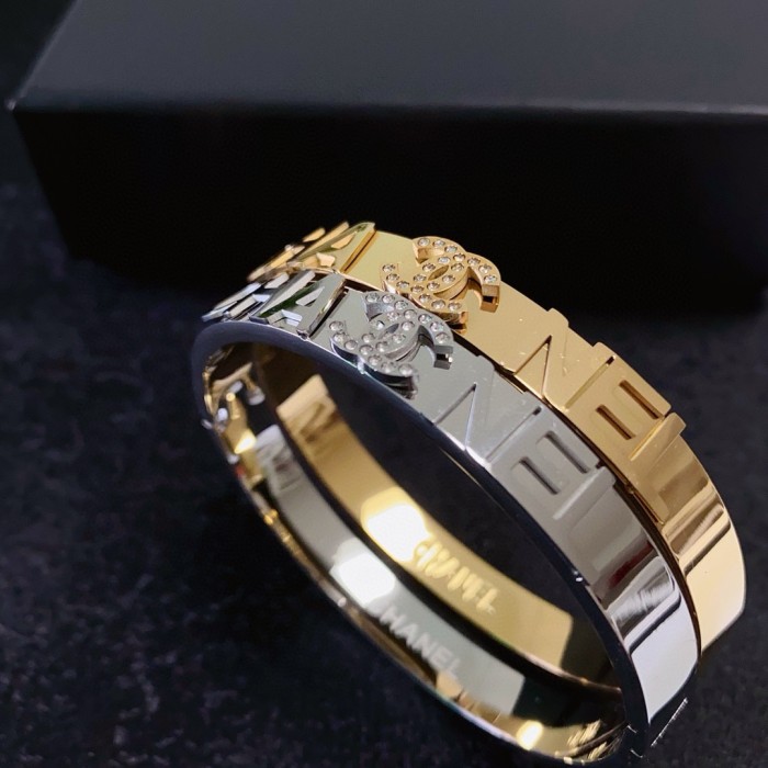 Bracelets jewelry ,with box,  J25-354-355