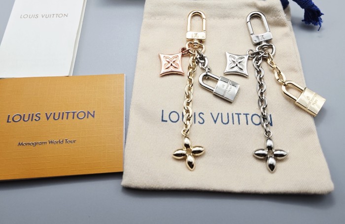 Keychain jewelry ,with box,  J25-387-388