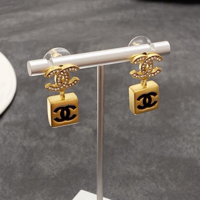 Earring jewelry ,with box,  J25-298