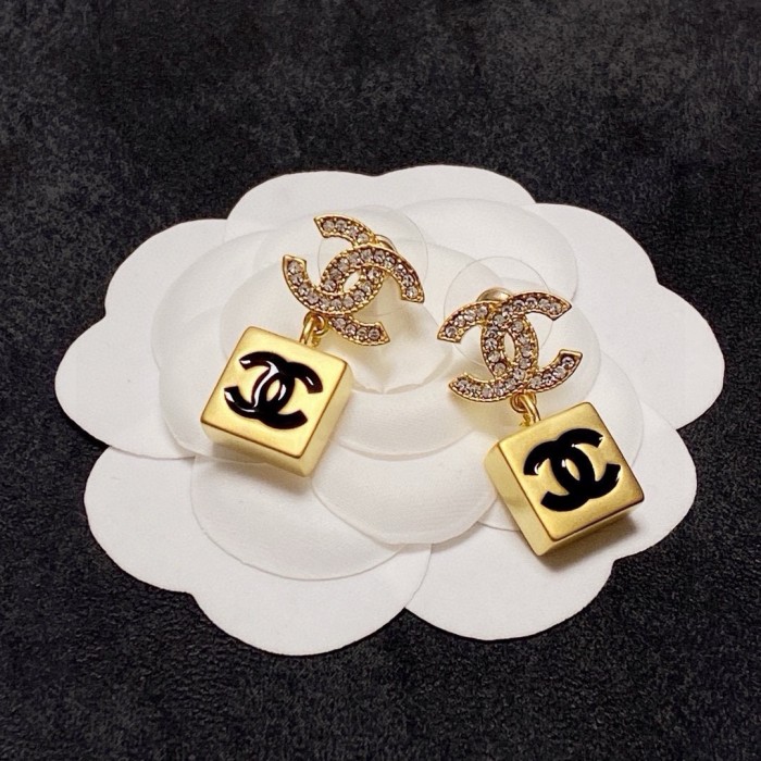 Earring jewelry ,with box,  J25-298