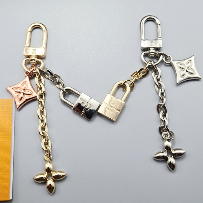 Keychain jewelry ,with box,  J25-387-388