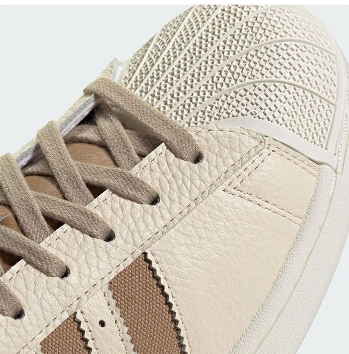Women runner sneaker shoes,  with box,size 36-43，SS60-3853
