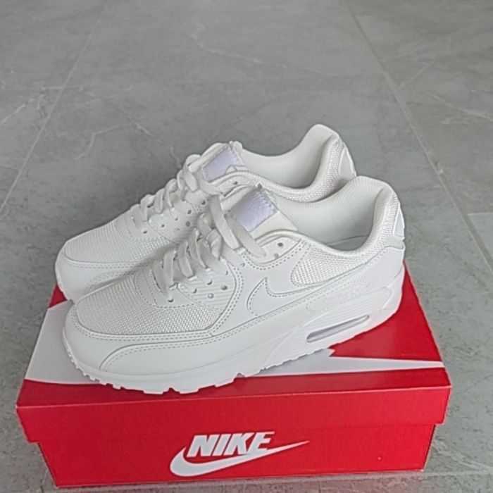 SS60-723,   Men  and Women's  sneaker shoes, with box ,size 36-45