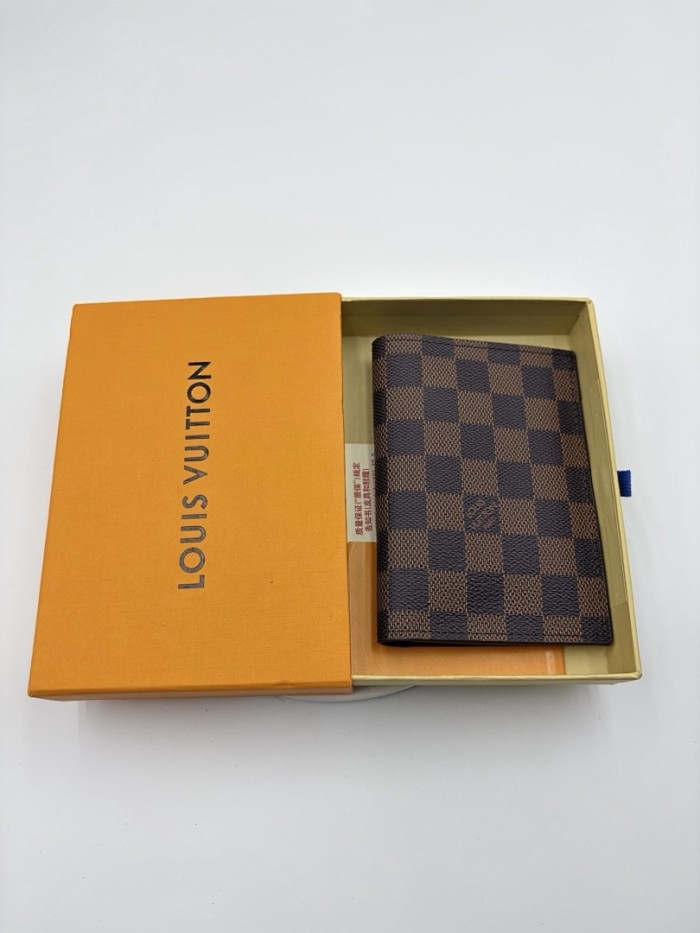 Split leather passport covers,AAAA,with box,size:10*14*2.5cm,B35-321-339