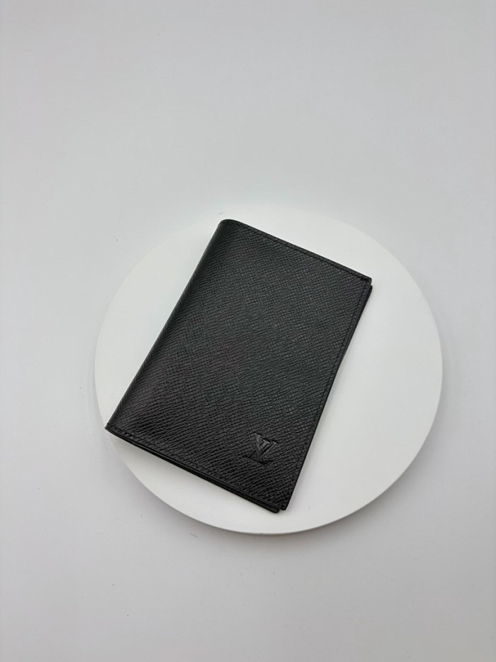 Split leather passport covers,AAAA,with box,size:10*14*2.5cm,B35-321-339