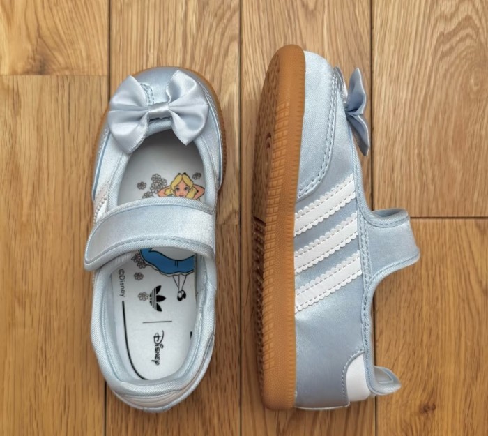SS35-10-22,  Kid's Retro  sneakers runner shoes, size 22-37,with box