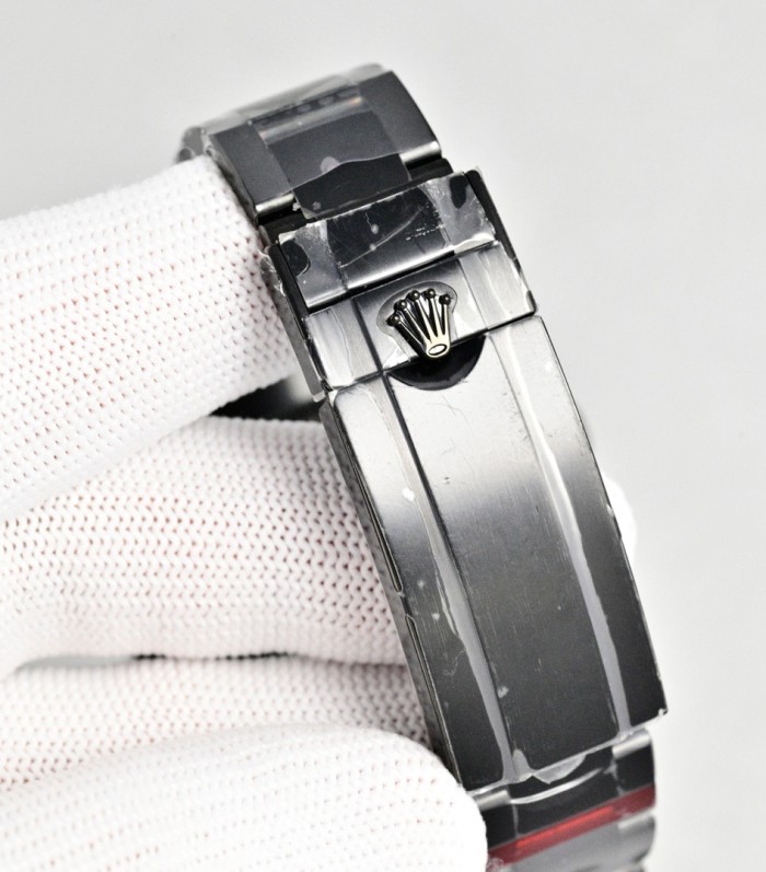 Fully automatic imported mechanical movement watch,904L stainless steel，Mineral scratch-resistant mirror glass，with box, size 40mm，WT360-1-2