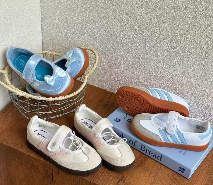 SS35-10-22,  Kid's Retro  sneakers runner shoes, size 22-37,with box