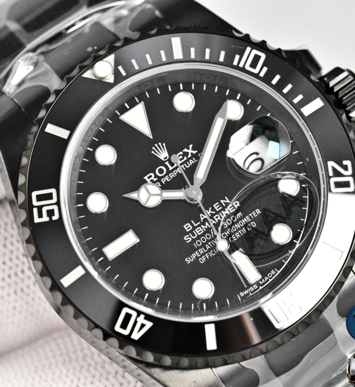 Fully automatic imported mechanical movement watch,904L stainless steel，Mineral scratch-resistant mirror glass，with box, size 40mm，WT360-1-2