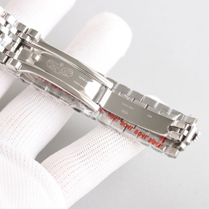 7140 Fully automatic imported mechanical movement watch,904L stainless steel，Mineral scratch-resistant mirror glass，with box, size 39*10mm，WT360-3-12
