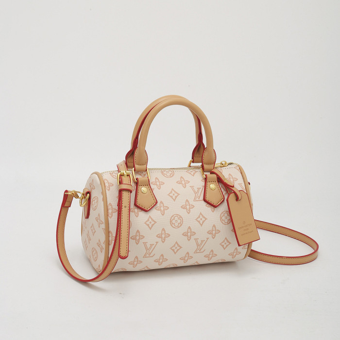 PU leather bag ,AA quality, size 22x14x11cm,no box,  B28-308-314