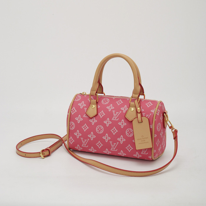 PU leather bag ,AA quality, size 22x14x11cm,no box,  B28-308-314