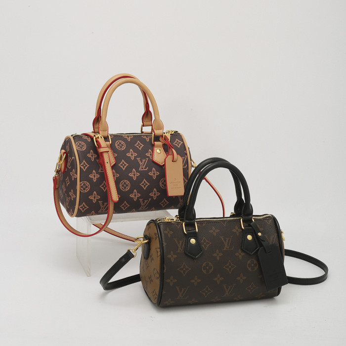 PU leather bag ,AA quality, size 22x14x11cm,no box,  B28-308-314