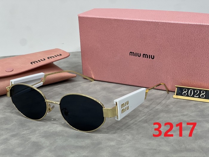 Blue light blocking sunglasses with the box and case ,G25-3212-3217
