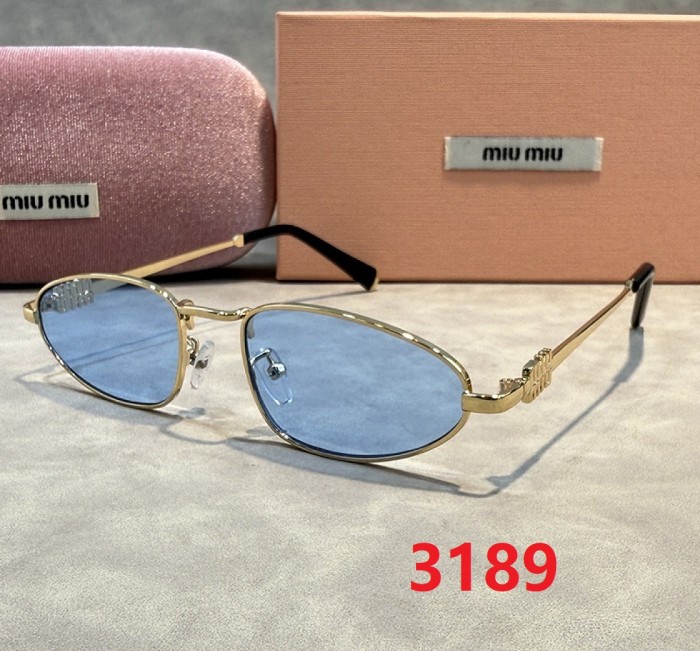 Blue light blocking sunglasses with the box and case ,G25-3187-3192