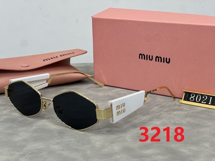 Blue light blocking sunglasses with the box and case ,G25-3218-3223