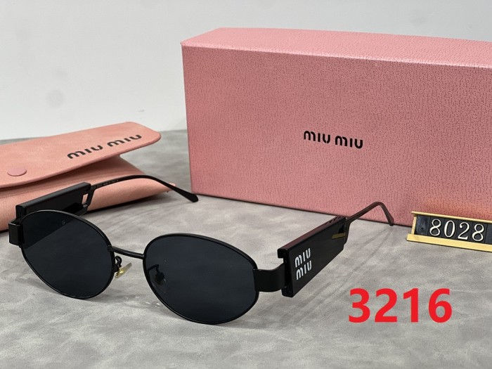 Blue light blocking sunglasses with the box and case ,G25-3212-3217