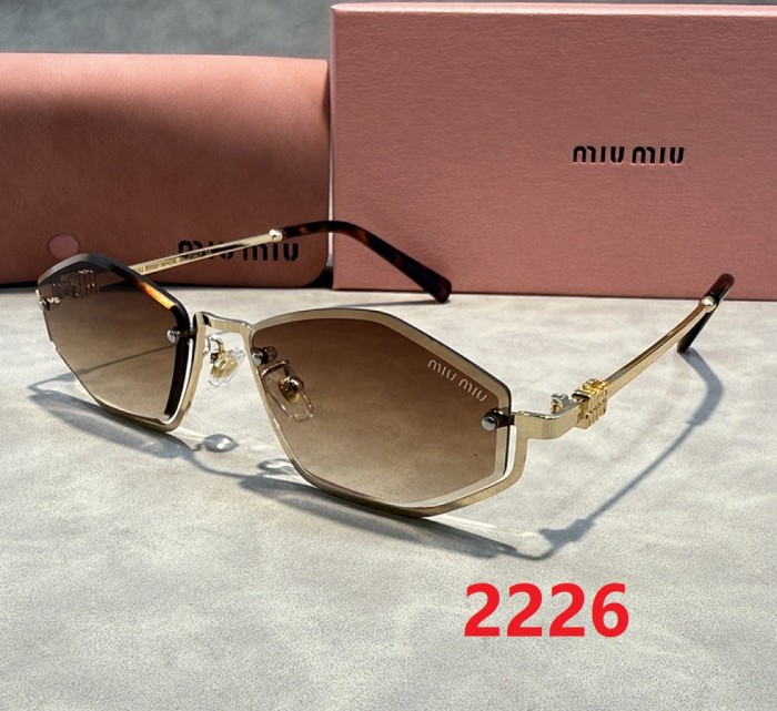 Blue light blocking sunglasses with the box and case ,G25-2225-2231