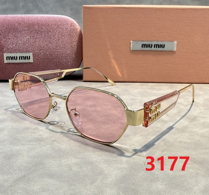 Blue light blocking sunglasses with the box and case ,G25-3174-3179