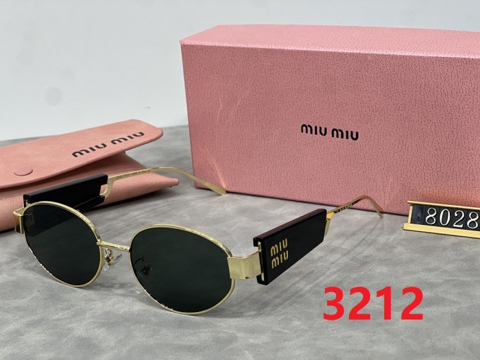 Blue light blocking sunglasses with the box and case ,G25-3212-3217