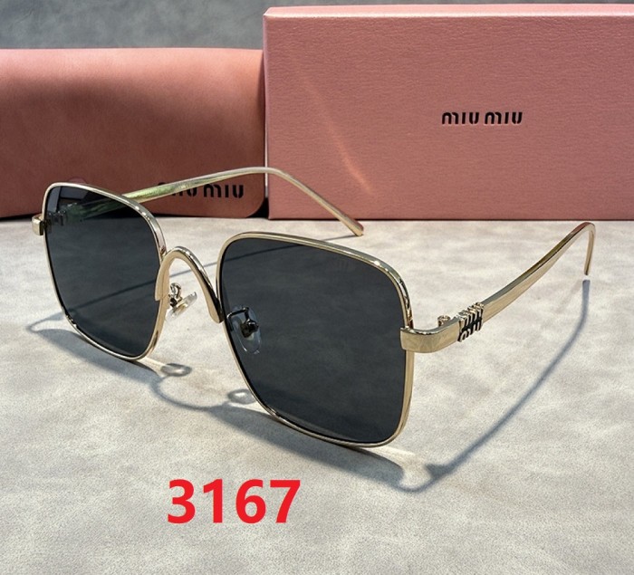 Blue light blocking sunglasses with the box and case ,G25-3161-3167