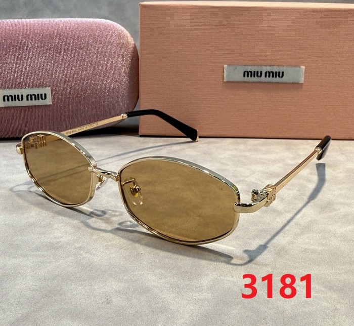 Blue light blocking sunglasses with the box and case ,G25-3180-3186
