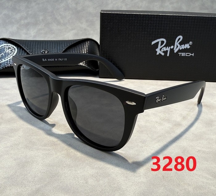 Blue light blocking sunglasses with the box and case ,G25-3274-3281