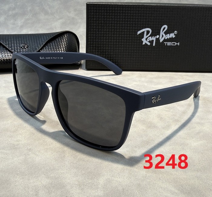 Blue light blocking sunglasses with the box and case ,G25-3243-3250