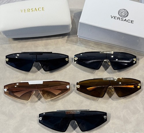Blue light blocking sunglasses with the box and case ,G25-3493-3497