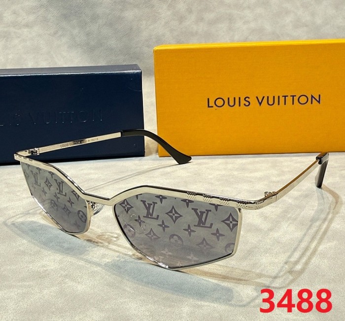Blue light blocking sunglasses with the box and case ,G25-3487-3492
