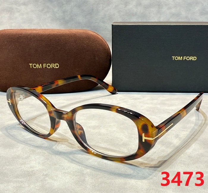 Blue light blocking sunglasses with the box and case ,G25-3470-3478