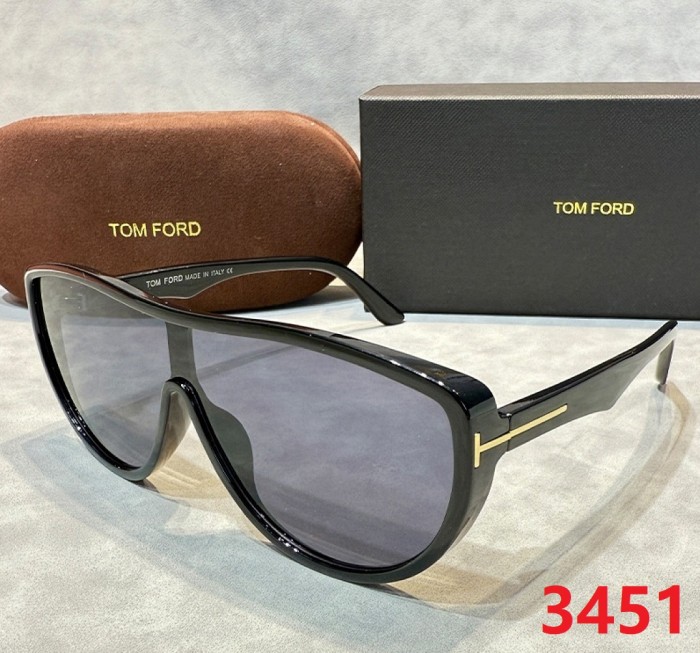 Blue light blocking sunglasses with the box and case ,G25-3444-3451