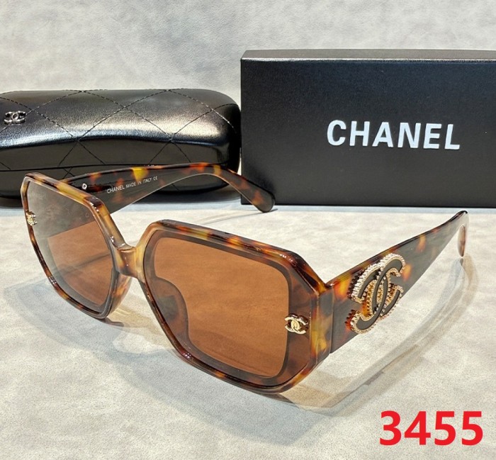 Blue light blocking sunglasses with the box and case ,G25-3452-3457