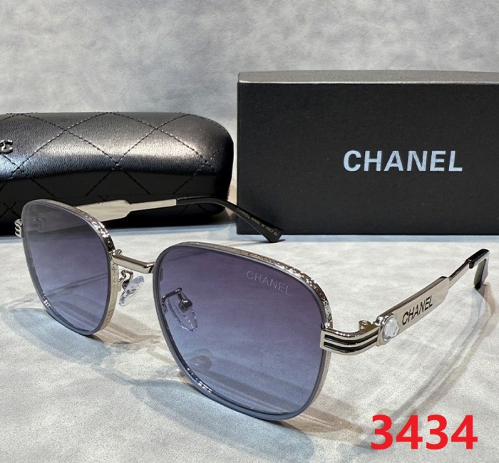Blue light blocking sunglasses with the box and case ,G25-3433-3438