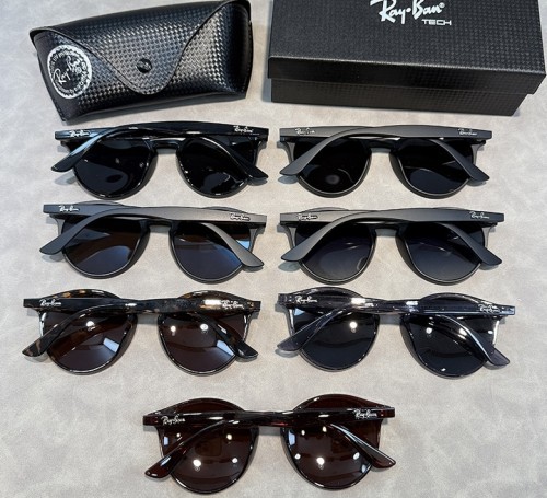 Blue light blocking sunglasses with the box and case ,G25-3323-3329