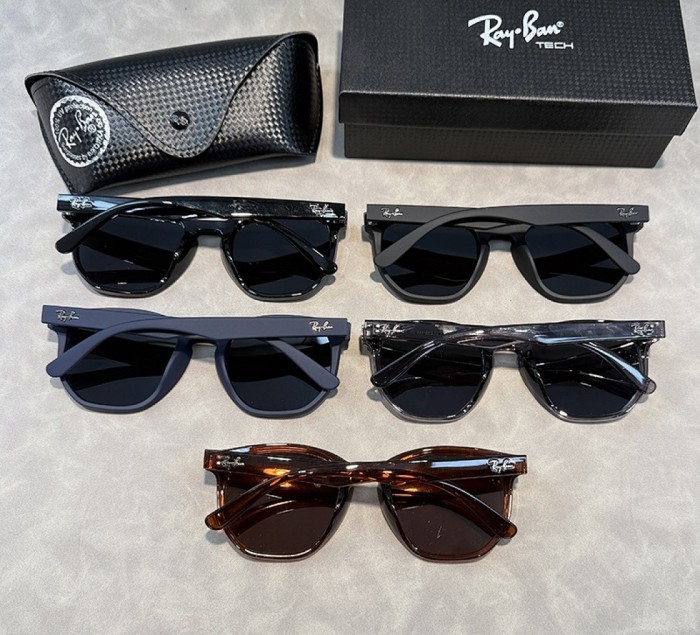 Blue light blocking sunglasses with the box and case ,G25-3342-3346