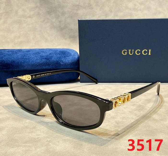Blue light blocking sunglasses with the box and case ,G25-3512-3518