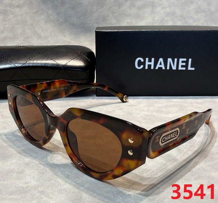 Blue light blocking sunglasses with the box and case ,G25-3537-3542