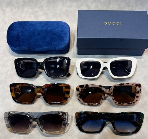 Blue light blocking sunglasses with the box and case ,G25-3525-3530