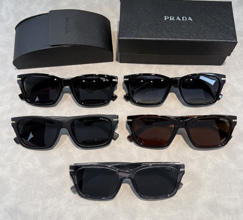 Blue light blocking sunglasses with the box and case ,G25-3638-3642
