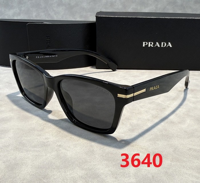 Blue light blocking sunglasses with the box and case ,G25-3638-3642