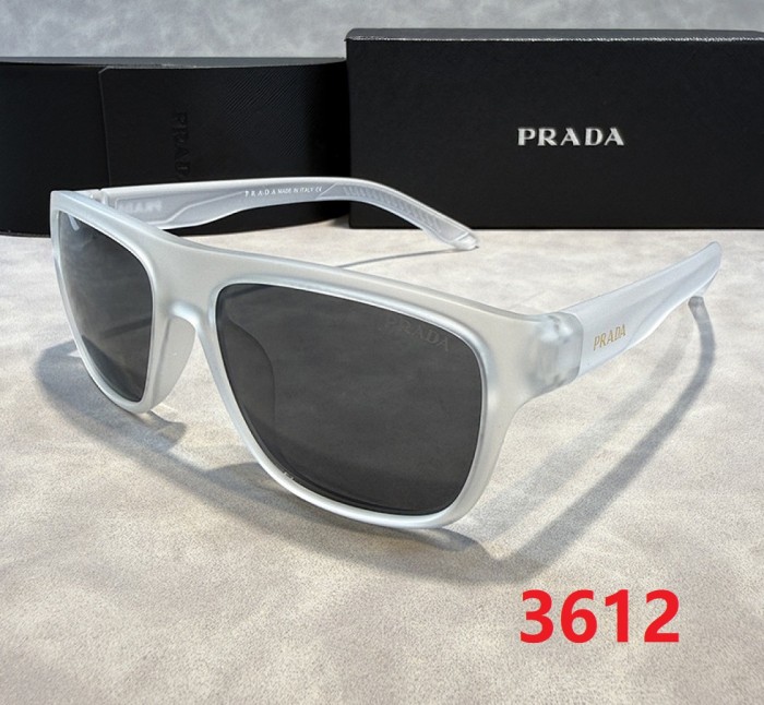 Blue light blocking sunglasses with the box and case ,G25-3612-3619
