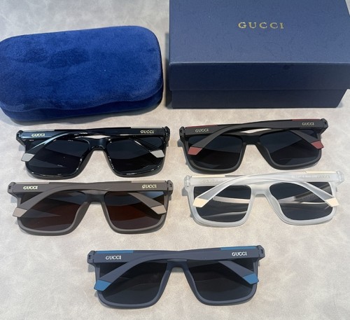 Blue light blocking sunglasses with the box and case ,G25-3684-3689