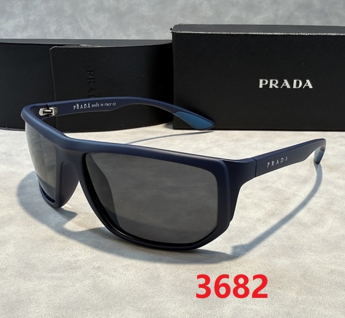 Blue light blocking sunglasses with the box and case ,G25-3677-3684