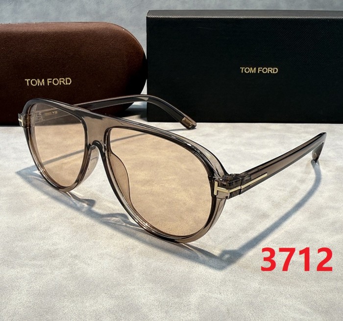 Blue light blocking sunglasses with the box and case ,G25-3708-3717
